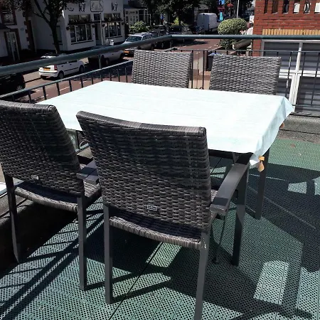 Apartment Beach Route 65 *